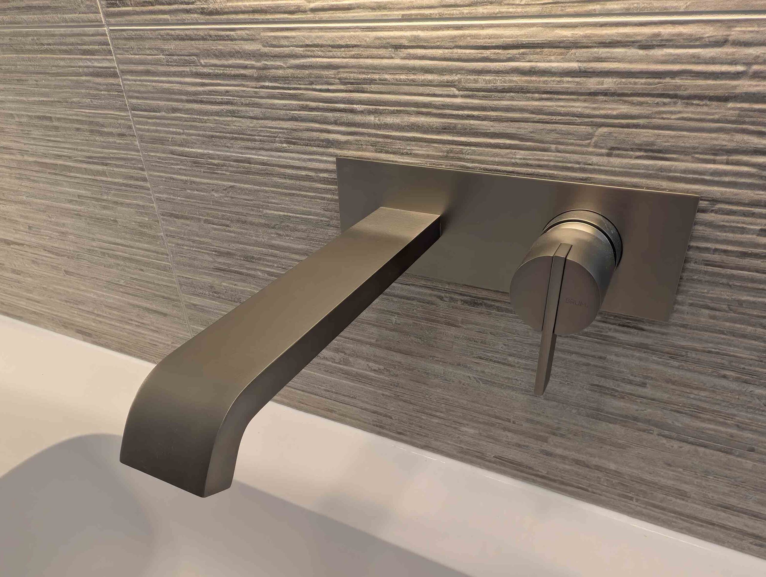 Baddesign Tirol Bruma Breeze Nickel gebürstet