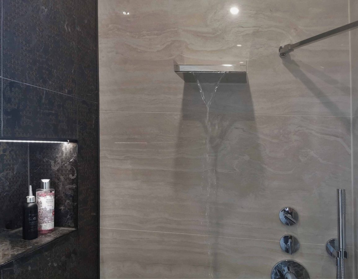 Baddesign Tirol Schwallbrause